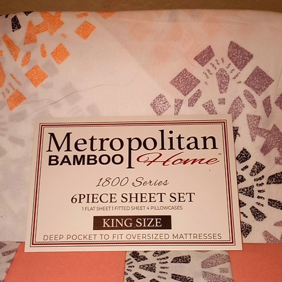 Metropolitan Bamboo Peach Abstract Print King Sheet Set⦠- Picture 4 of 12